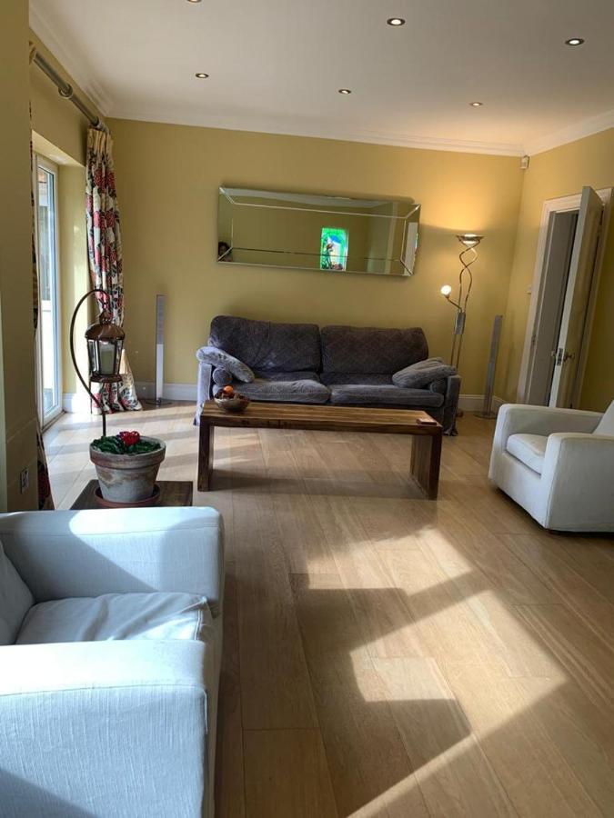 A Cozy House To Stay In Sunny Борнмут Екстер'єр фото